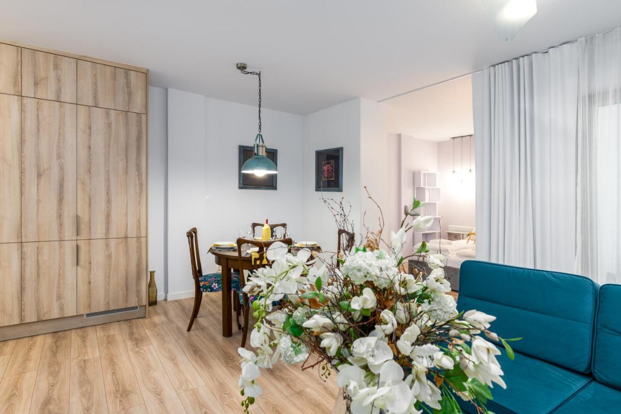 פוזנן Villa Venecja Apartment Chwaliszewo With Free Garage City Center By Noclegi Renters מראה חיצוני תמונה